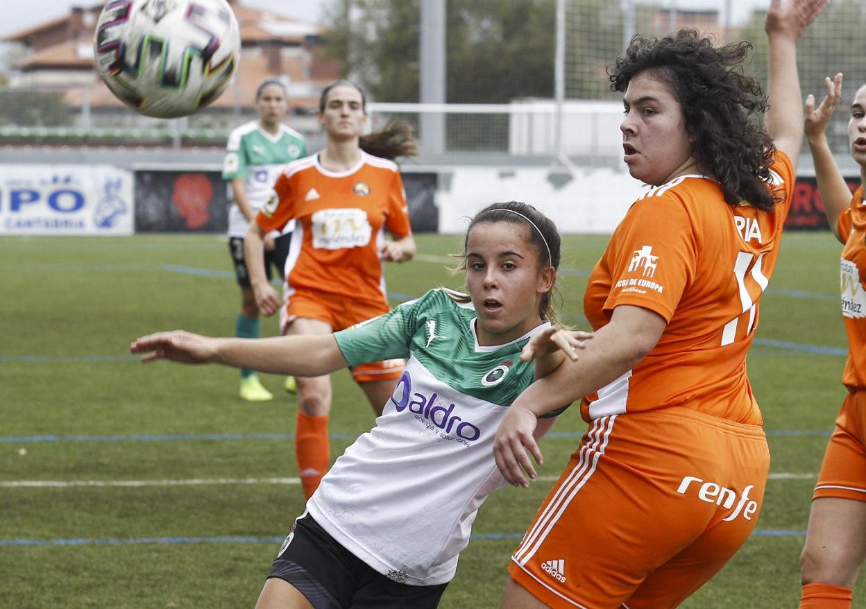 Nerea de Diego, en un partido con el Racing. luis palomeque