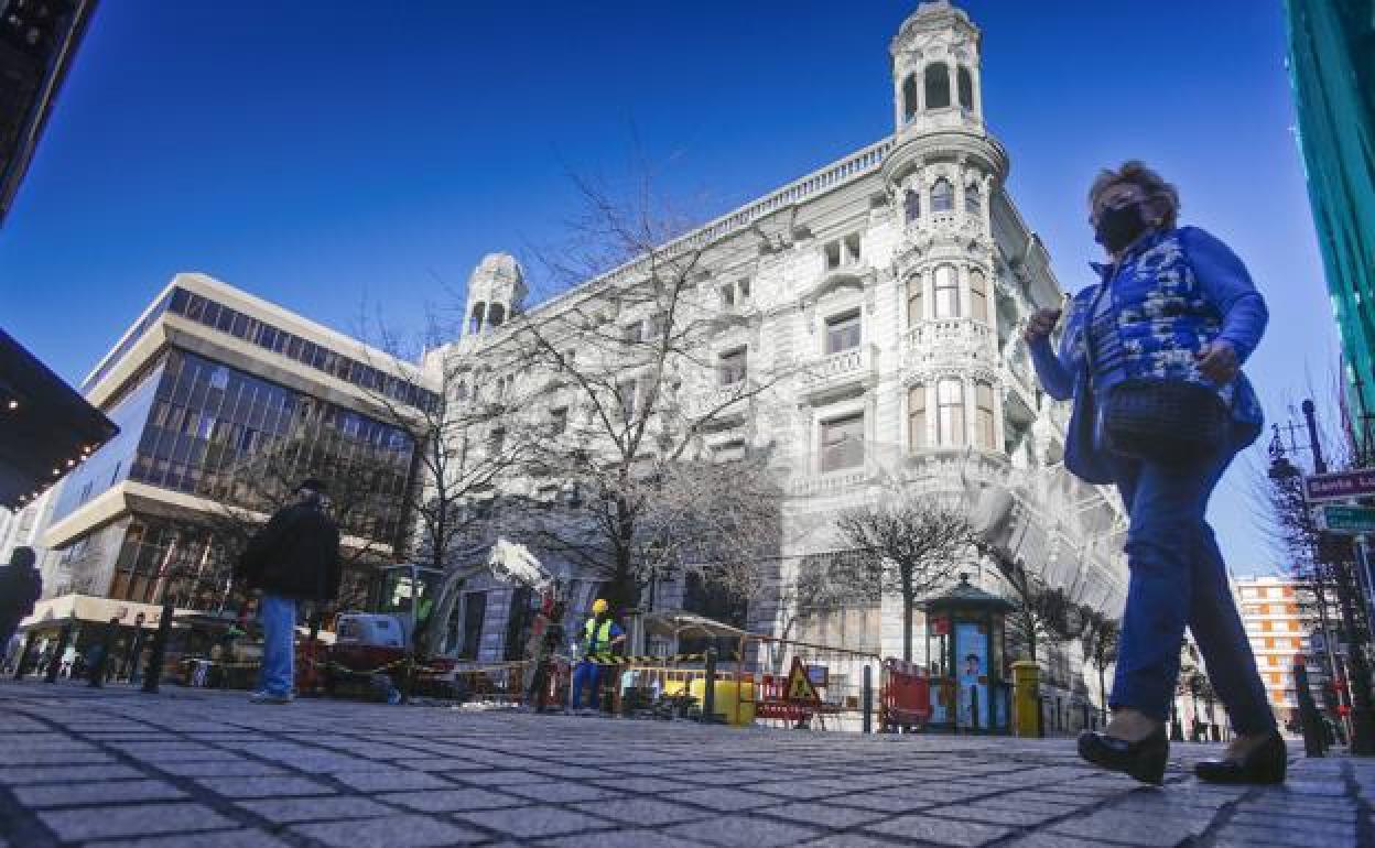 La calle Ataúlfo Argenta cierra desde este miércoles y Hernán Cortés cambiará de sentido por las obras del Proyecto Pereda