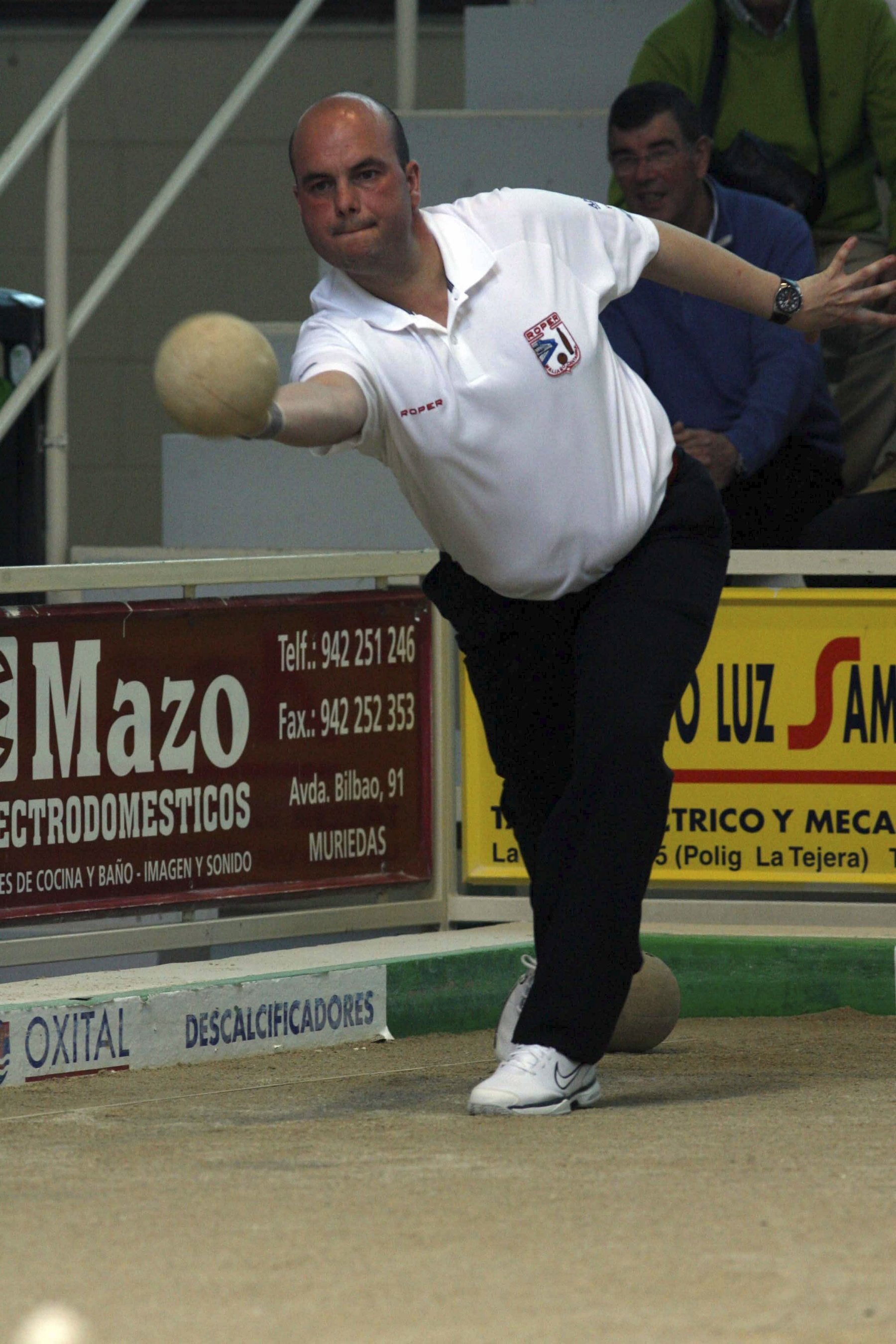 Jesús Salmón, durante su etapa como jugador de Puertas Roper. 