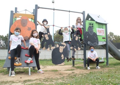 Imagen secundaria 1 - El colegio de Latas se convierte en &#039;Latárceno&#039;