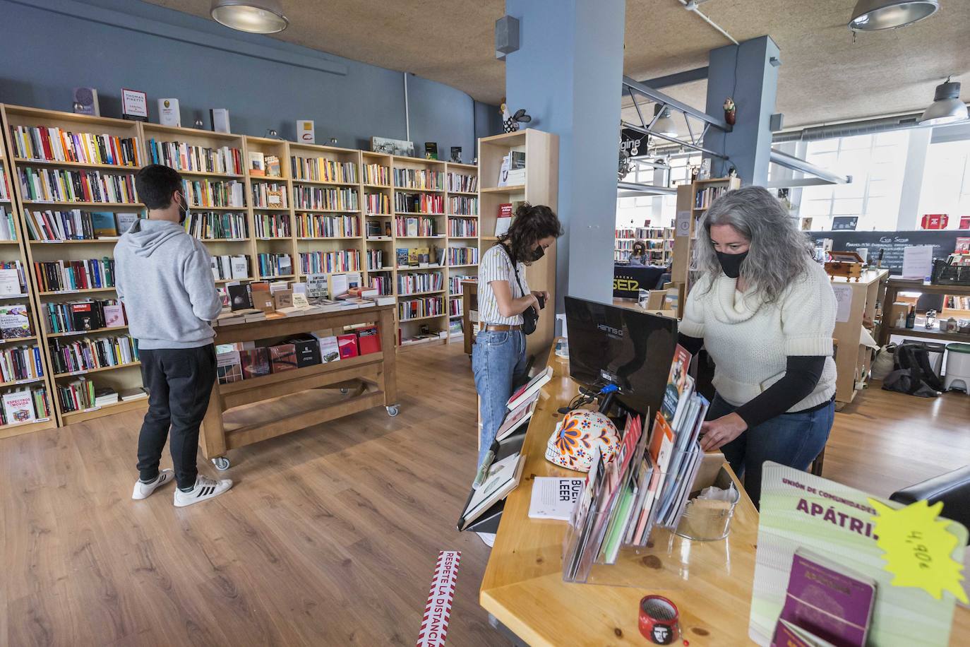 Fotos: Libros y lectores, un rescate mutuo