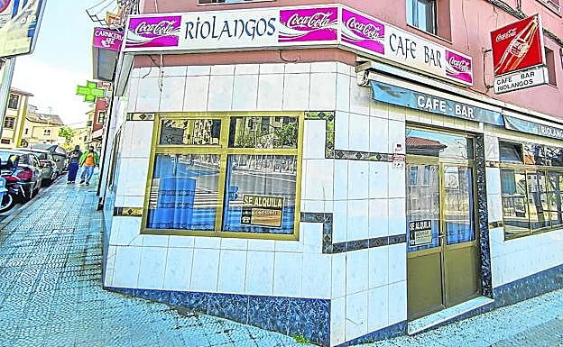 El Bar Riolangos, en Jerónimo Sainz de la Maza, en la esquina frente a la Plaza de Toros.