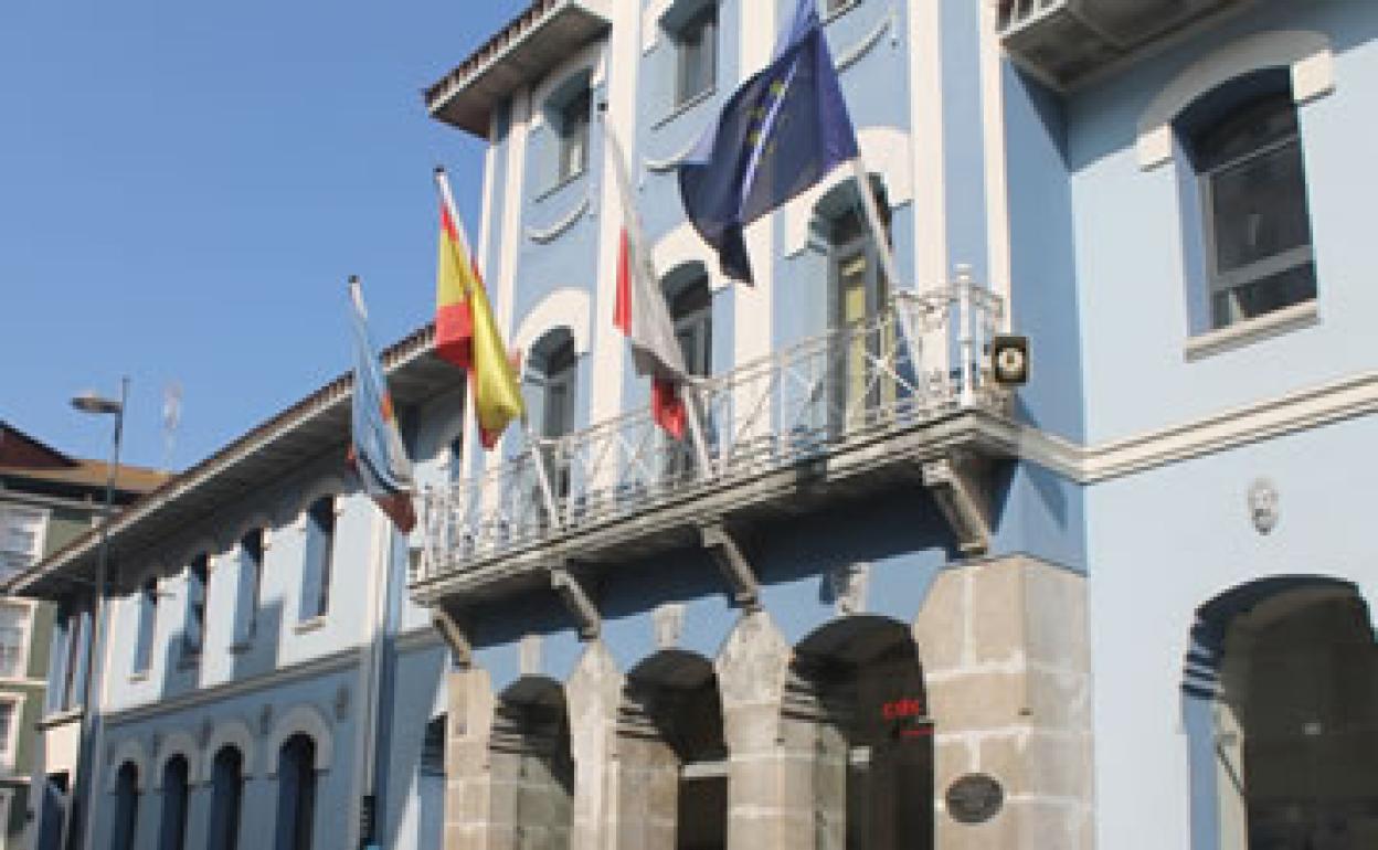 El Ayuntamiento de EL Astillero ha participado en el programa de garantía juvenil, que permitirá la contratación de trece jóvenes para realizar prácticas laborales.