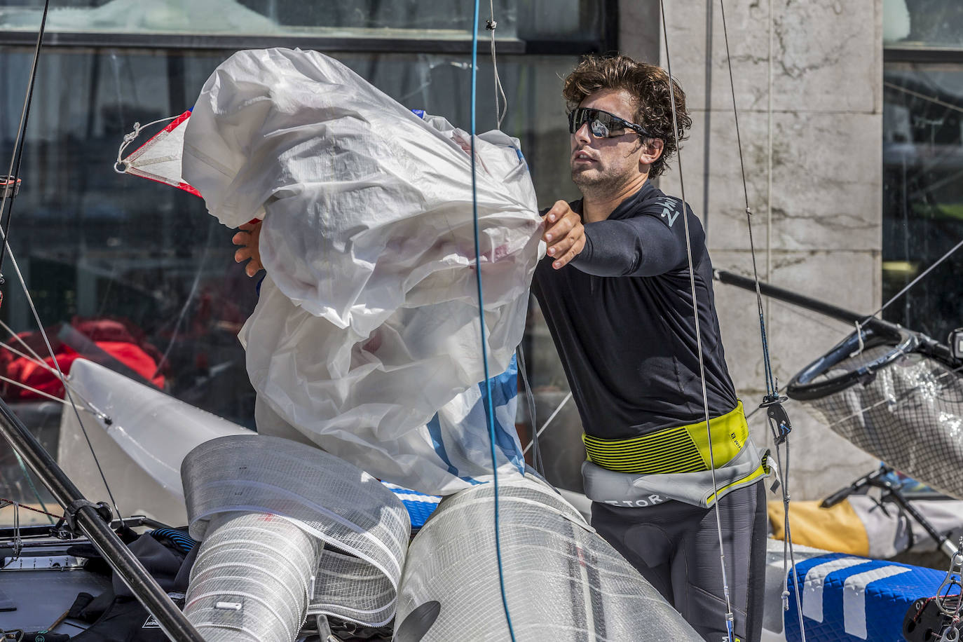 Los mejores regatistas del mundo de las clases 49er y Nacra 17 se miden en aguas de Santander antes de verse las caras en los Juegos de Tokio.