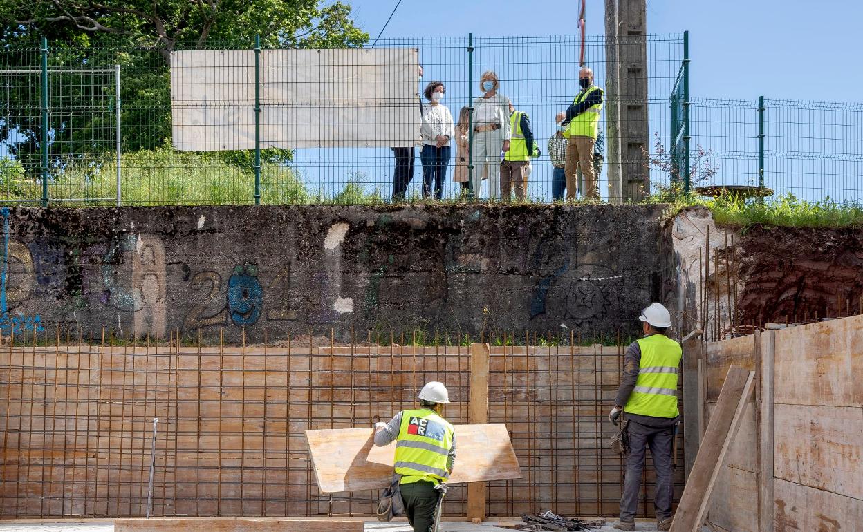 Fotografía de la reciente visita de esta semana a las obras, que finalizarán en seis meses 