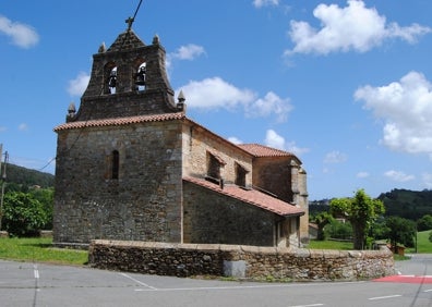 Imagen secundaria 1 - La botica (imagen superior). Iglesia San Andrés y la lechería (inferior)