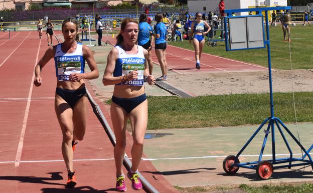 Zulema Fuentes Pila e Irene Pelayo en 1.500 y 3.000 metros.