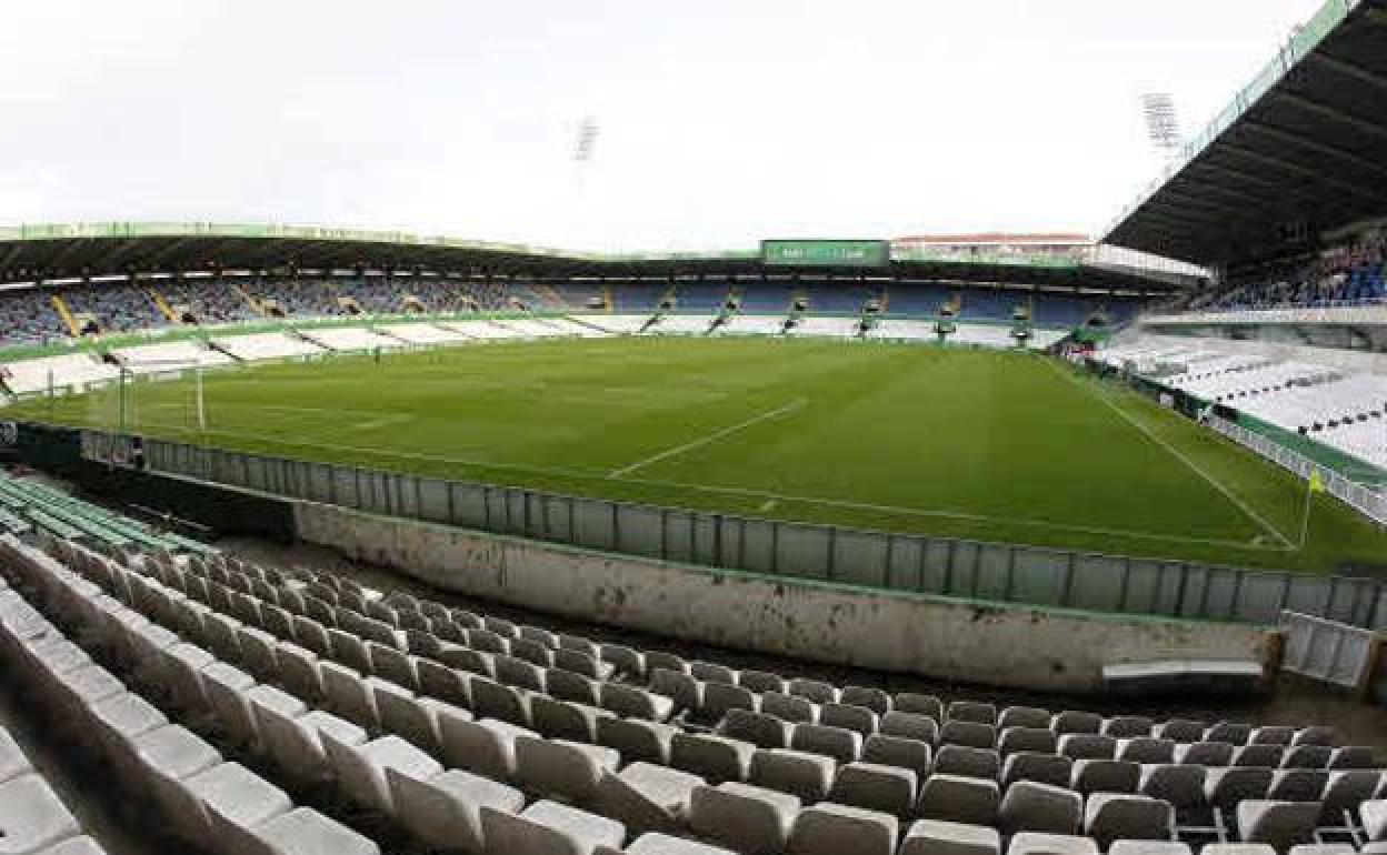Vista desde las gradas de los Campos de Sport de El Sardinero. /