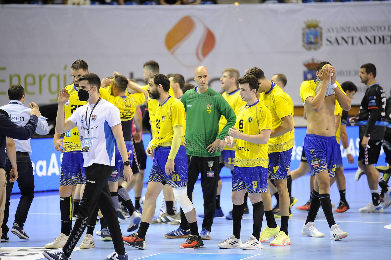 El Liberbank Cantabria jugará la final de la Copa Asobal después de dejar en la cuneta al Bidasoa, el vigente subcampeón de Asobal