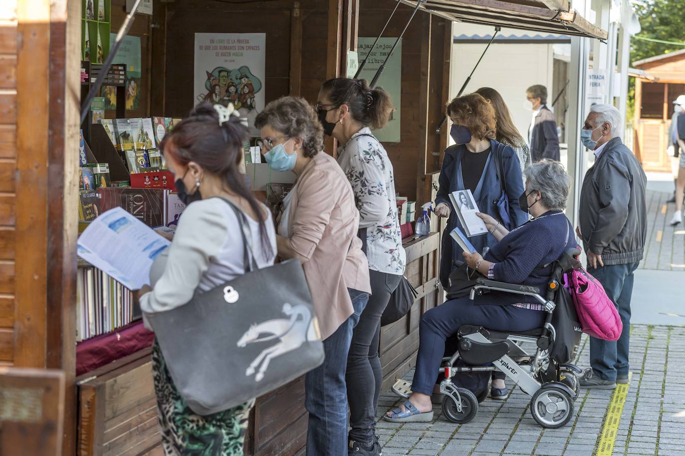 La Feria del Libro de Santander abre sus puertas.
