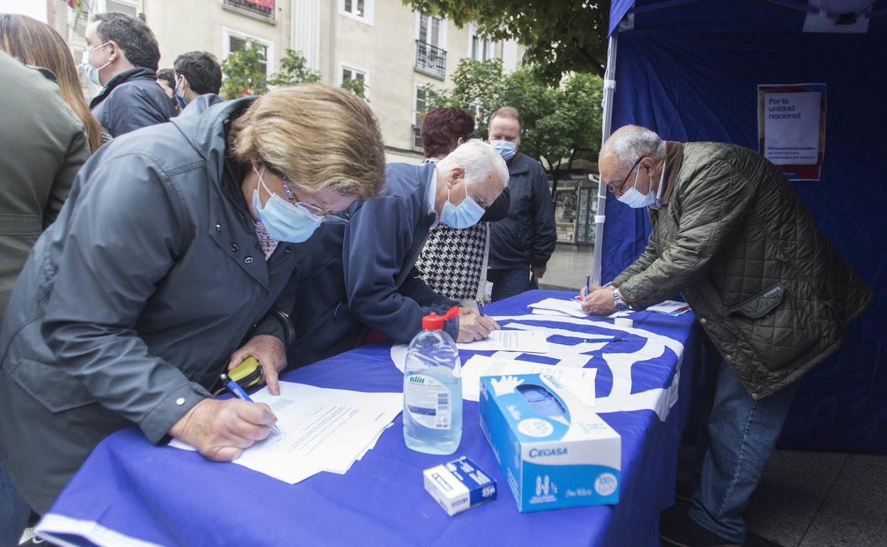 Recogida de firmas por el PP 