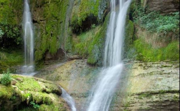 La de Peñaladros es una de las cascadas más interesantes de Las Merindades.