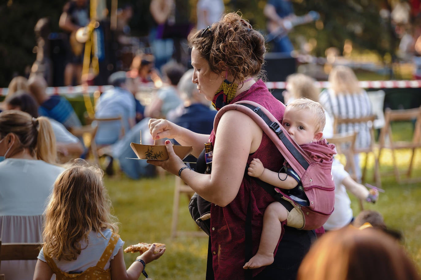 Compras, gastronomía, conciertos, ocio infantil y la naturaleza única del Parque de Rosequillo volvieron a conquistar al público.