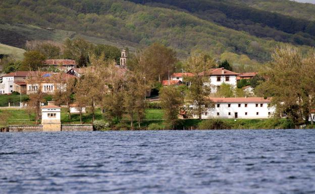 Presentadas más de 1.200 alegaciones al anteproyecto del parque eólico Bustatur