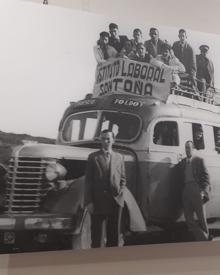 Imagen secundaria 2 - Autoridades durante el acto de presentación de la muestra (imagen superior). Diversas instantáneas (inferior).