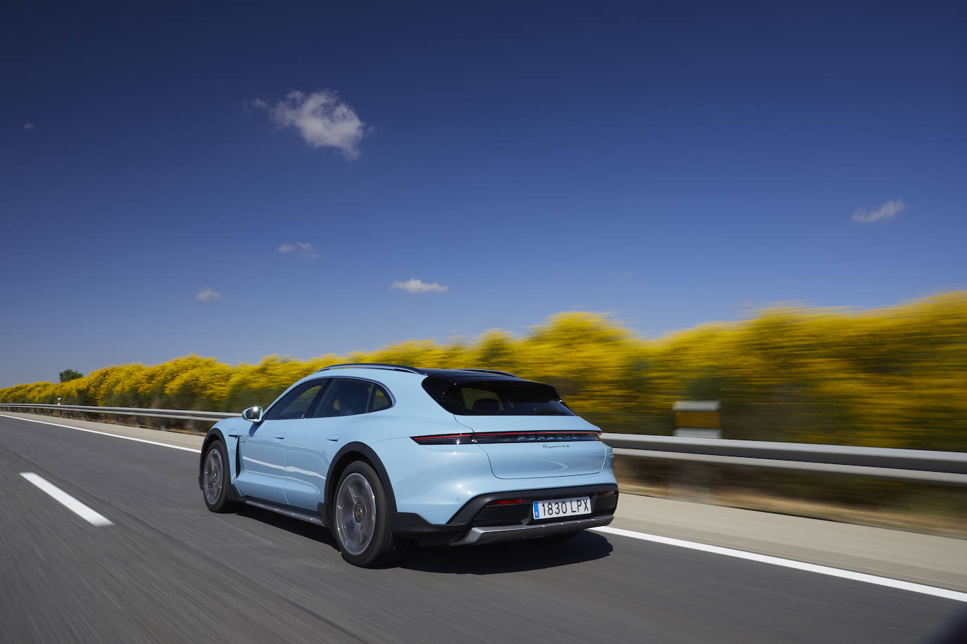 Fotos: Fotogalería: Porsche Taycan Cross Turismo