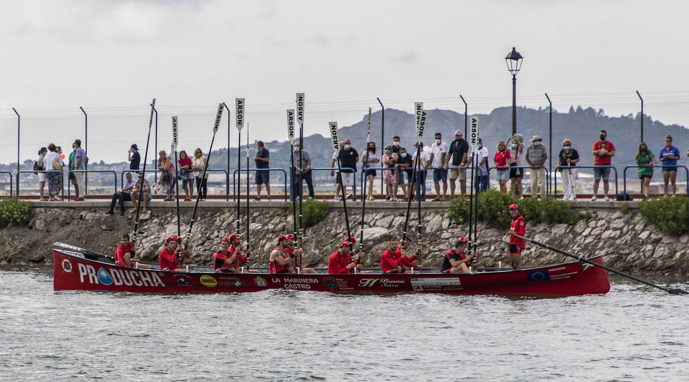 Fotos: Pedreña gana el Campeonato Regional