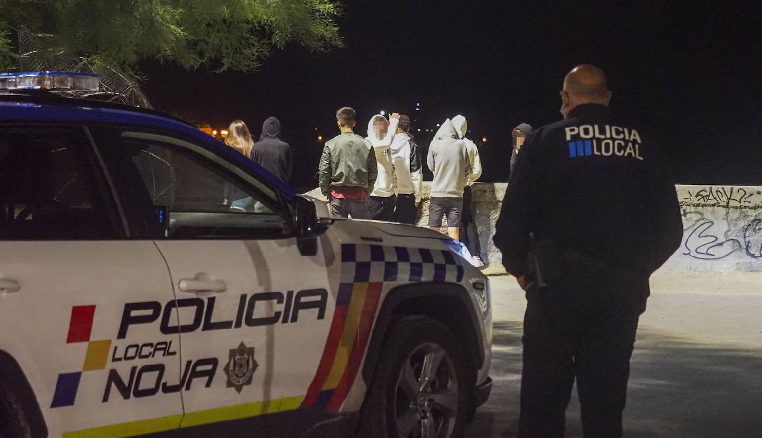 Fotos: Verano de botellón en Noja