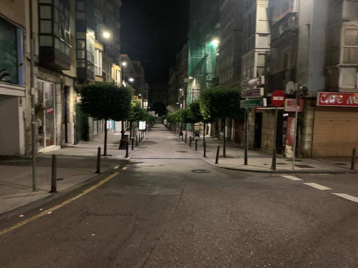 Fotos: La madrugada santanderina vuelve a la soledad