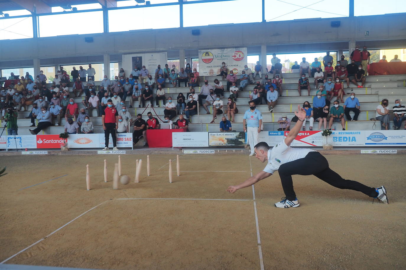 Fotos: Las mejores imágenes del Campeonato Regional de Primera de Bolos