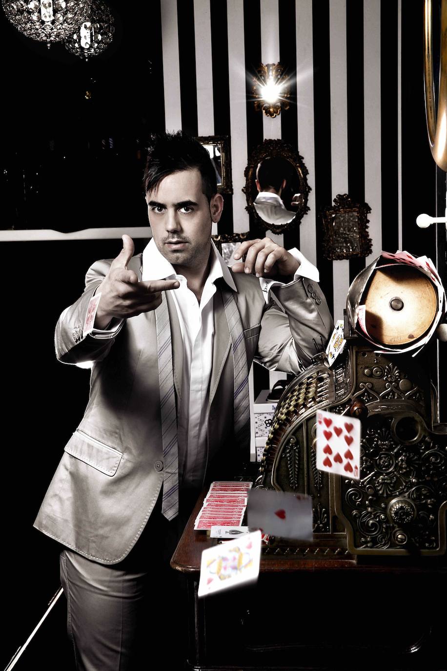 Suances programa actividades culturales los fines de semana del verano, con magia, teatro y música