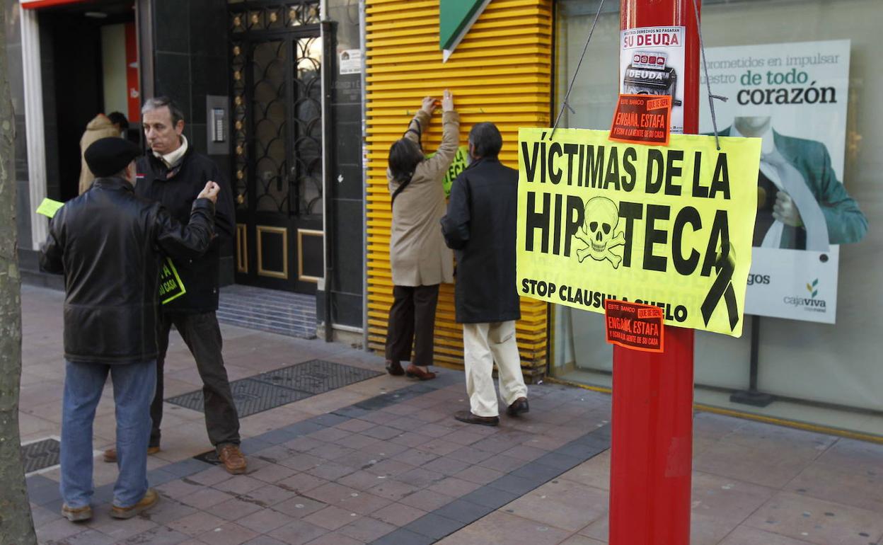 Protestas de afectados por las cláusulas suelo.