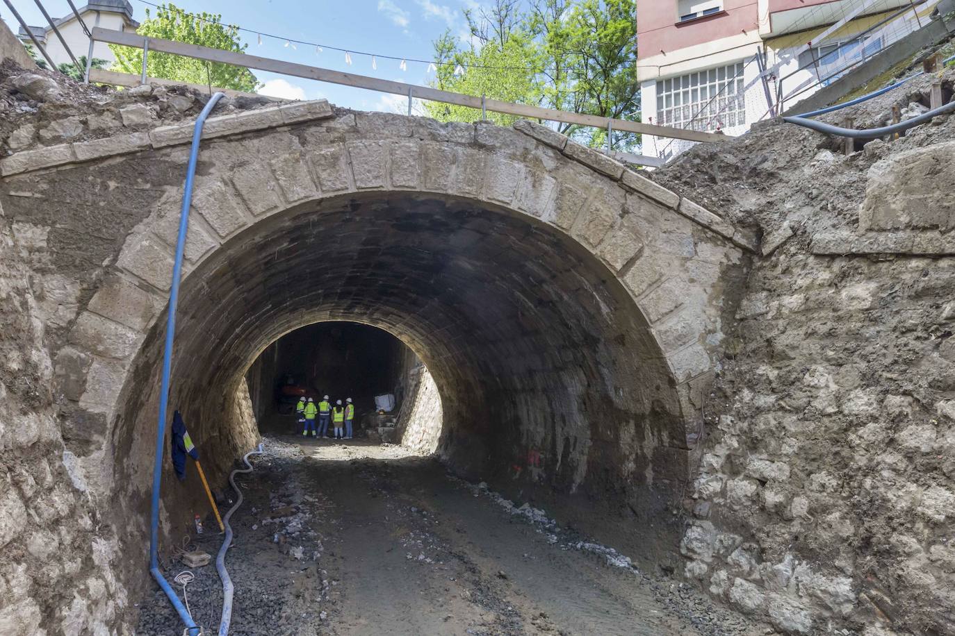 Entre las obras mencionadas por el PSOE figura el Túnel de Tetuán