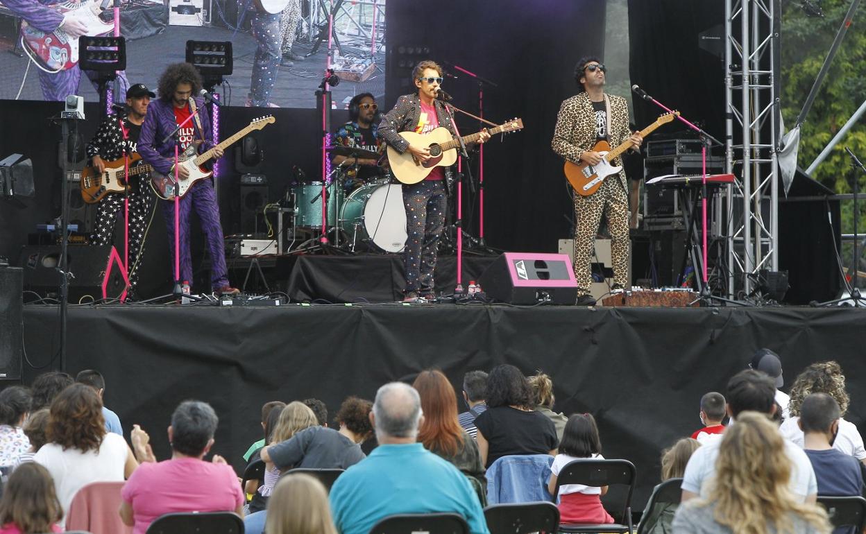 Concierto de la Billy Boom Band el pasado verano en los jardines de La Lechera dentro del festival 'Viva la Vida'. 