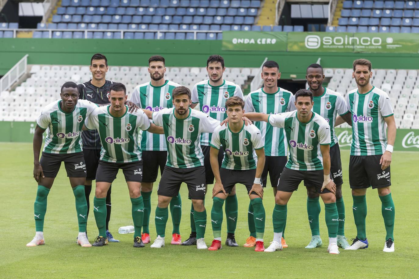 El Racing domina al Burgos pero empata a cero un amistoso en el que perdona incluso desde el penalti, donde falló Cedric