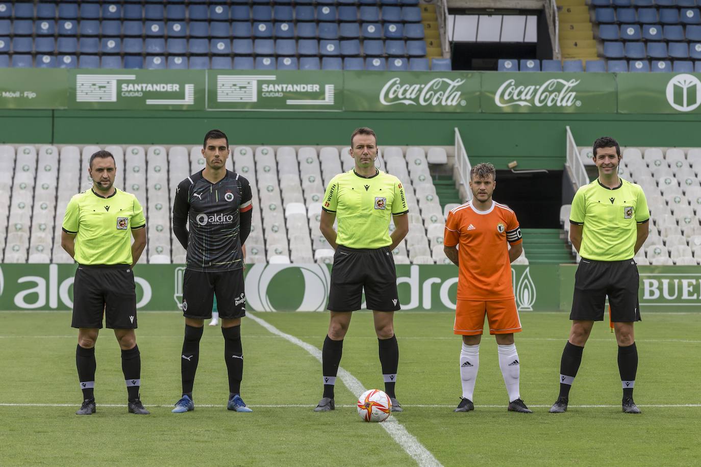 El Racing domina al Burgos pero empata a cero un amistoso en el que perdona incluso desde el penalti, donde falló Cedric