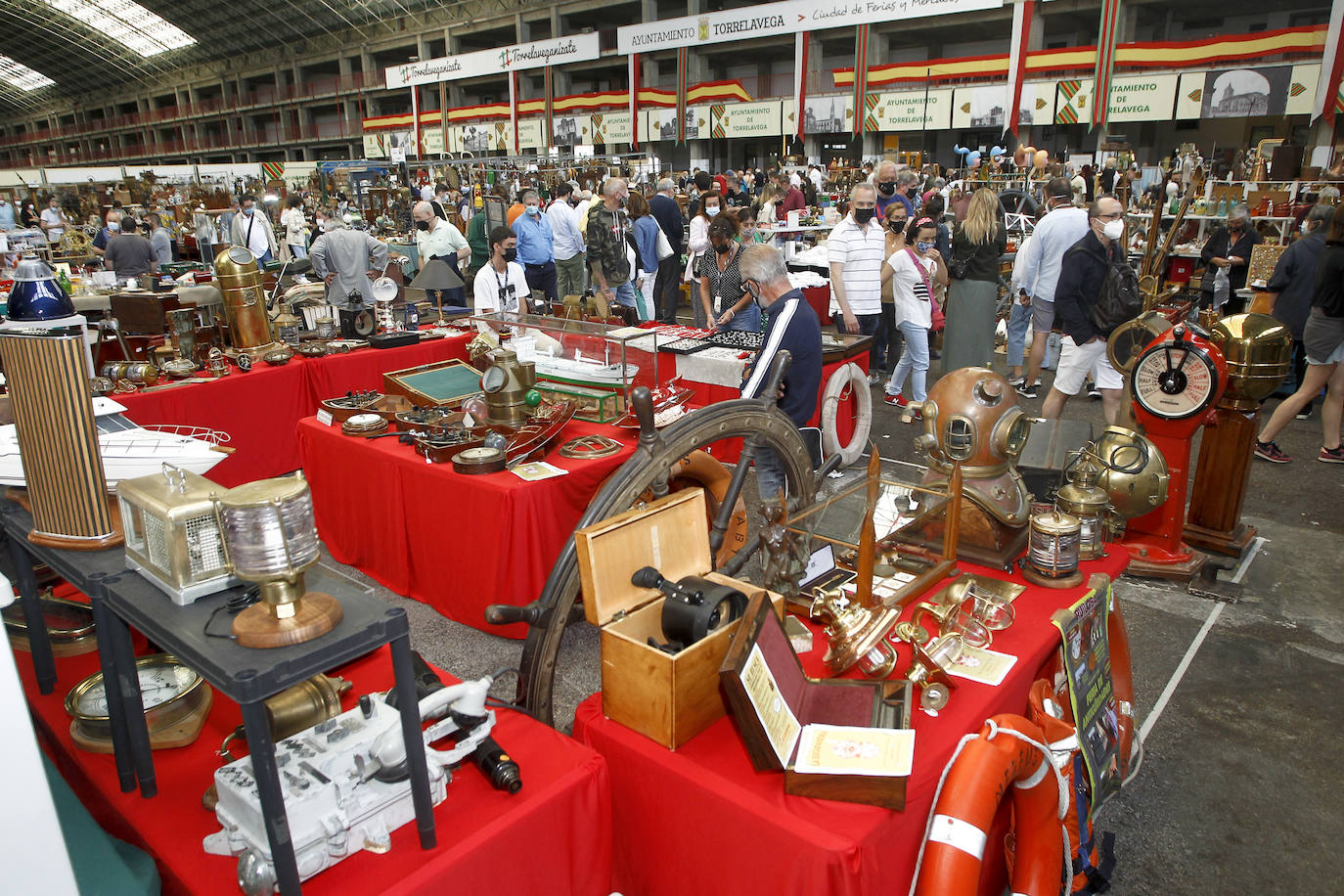 Fotos: Feria de Antigüedades de Torrelavega