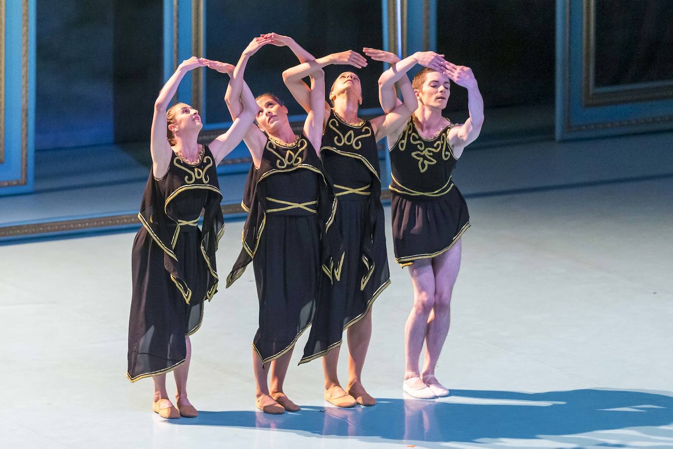 Fotos: La elegancia versallesca del Malandain Ballet Biarritz transforma la noche del FIS