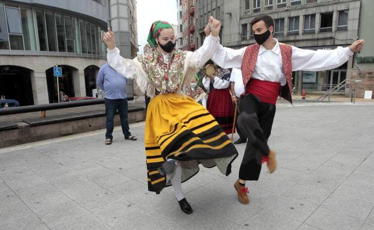 Imagen de las anteriores fiestas de la Virgen Grande en El Día del Folclore, también marcadas por la pandemia.