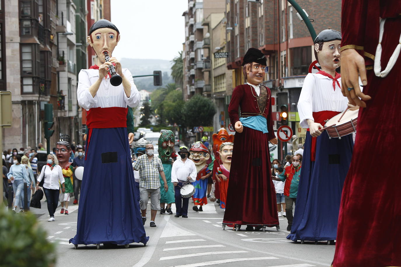 Fotos: Arracan las fiestas de la Virgen Grande de Torrelavega