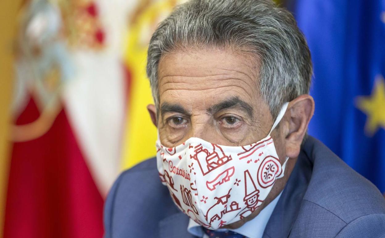 Revilla: «Los confinamientos y cierres de interiores han pasado a la historia»