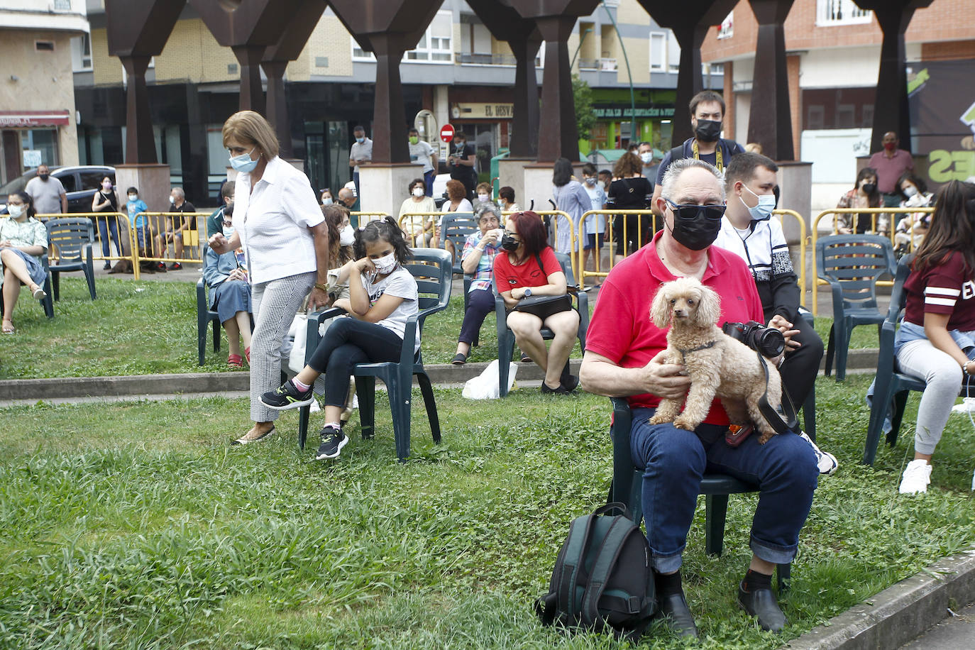 Fotos: Los perros, bendecidos por La Patrona