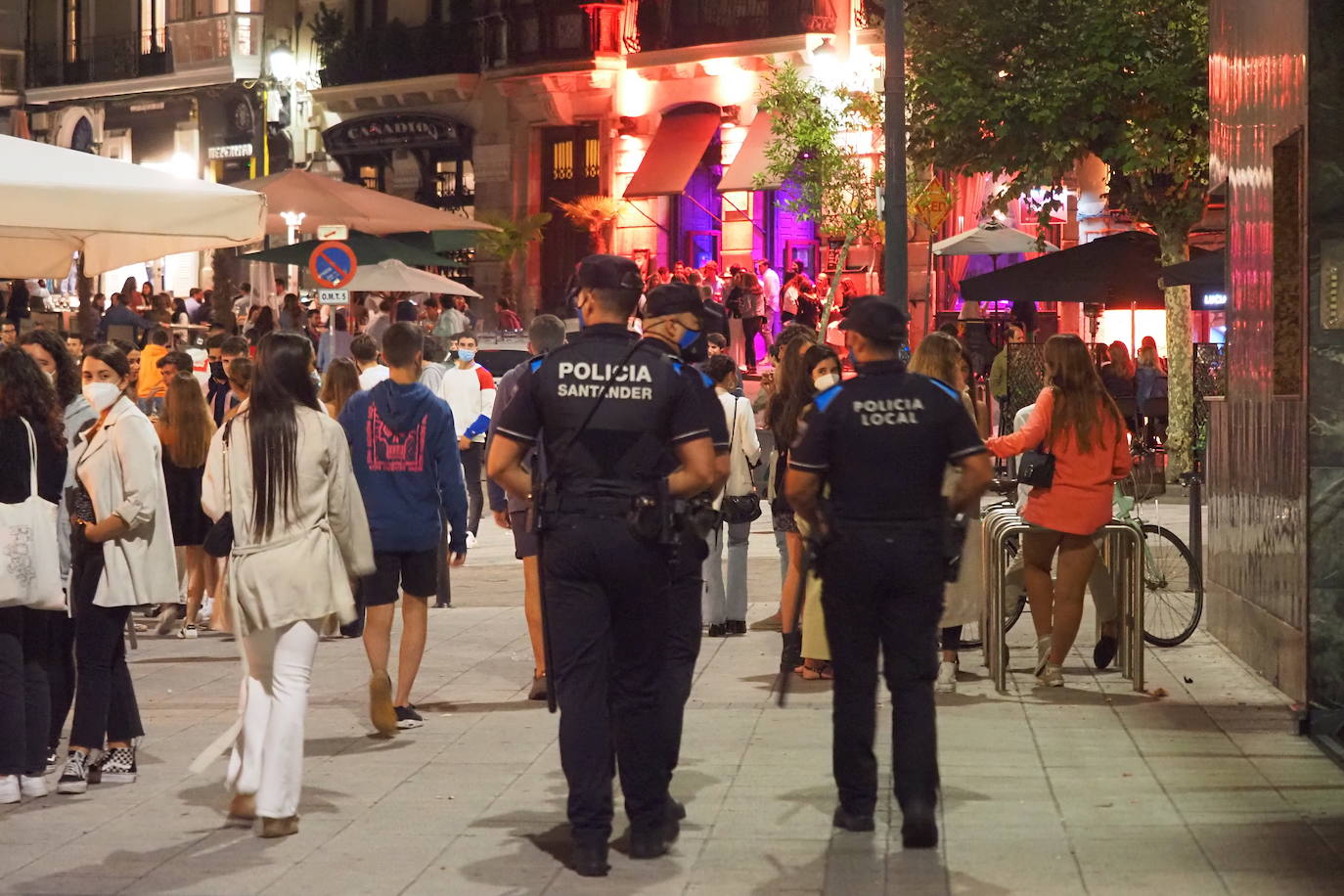 Fotos: Las imágenes de la primera noche sin toque de queda