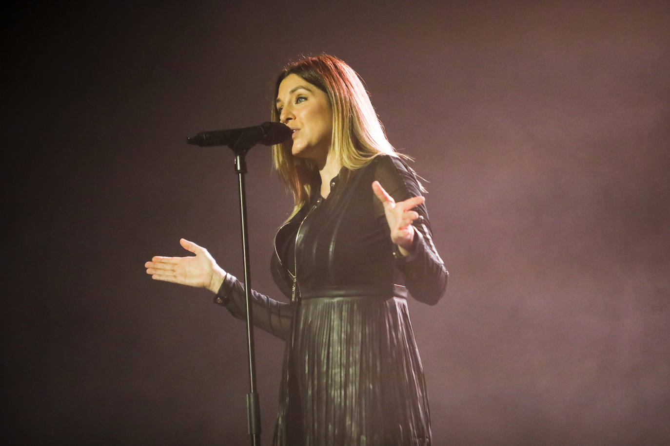 Fotos: Las imágenes del concierto de La Oreja de Van Gogh en Torrelavega