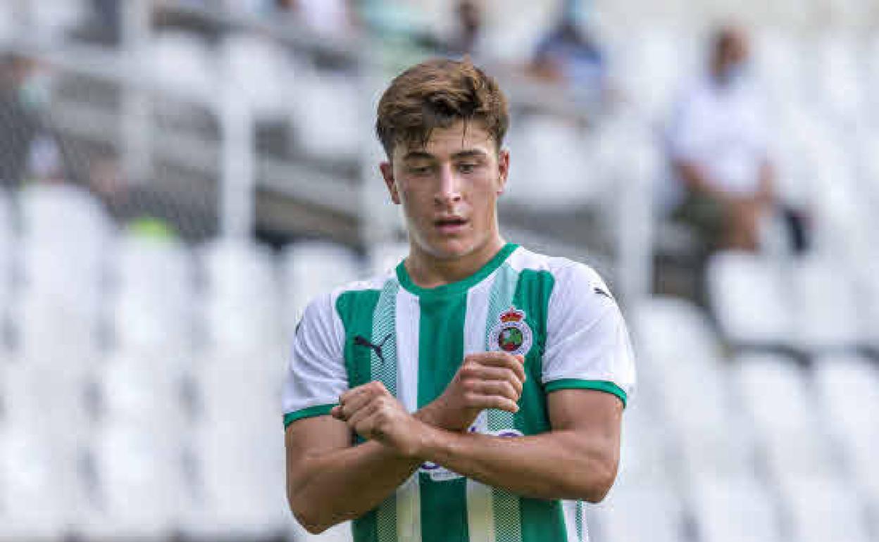 Pablo Torre durante el partido contra el Club Deportivo Numancia de Soria, disputado el pasado sábado en los Campos de Sport de El Sardinero