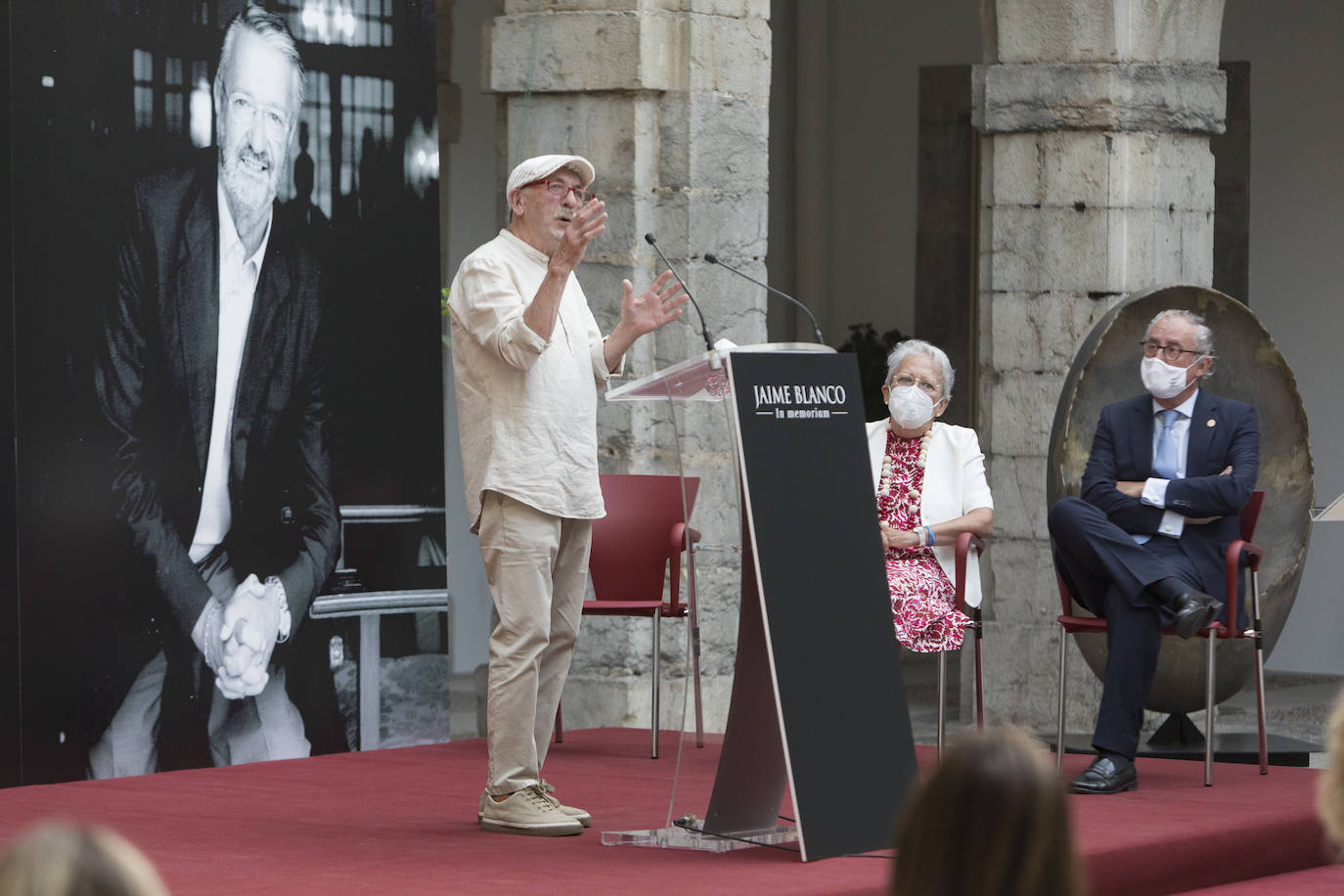 Fotos: Presentación del libro en homenaje a Jaime Blanco