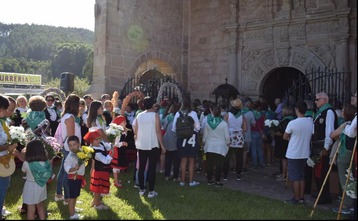 La celebración de la Virgen de Valencia, en la conmemoración de su centenario, no será tan multitudinaria, como en 2019, por la situación del covid. 