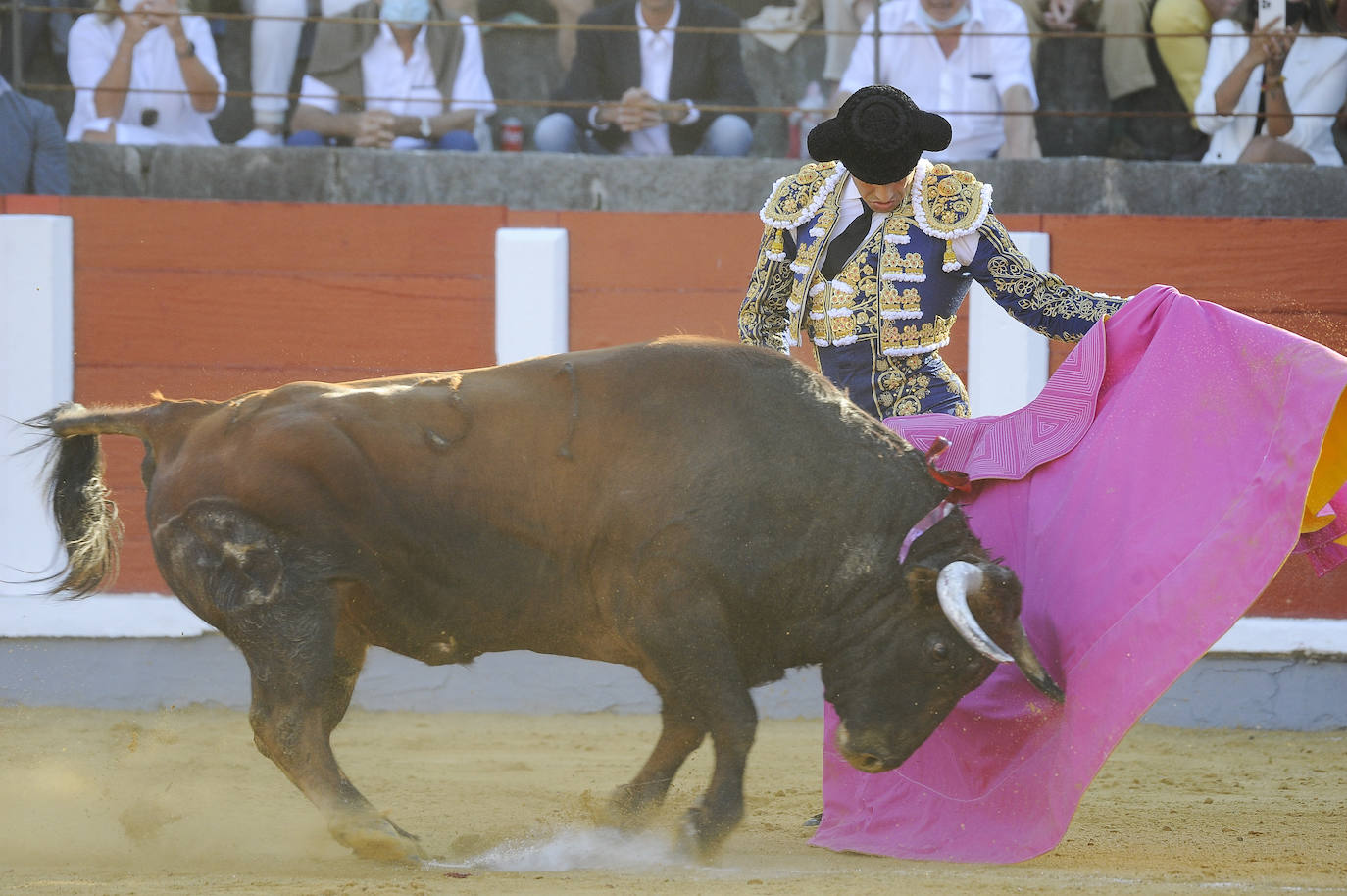 Fotos: Tarde de toros en Santoña