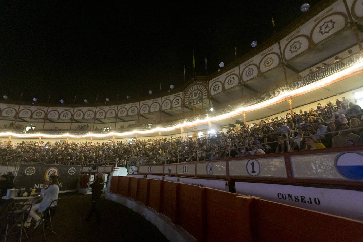 Fotos: La música de Rulo y la Contrabanda inunda la plaza