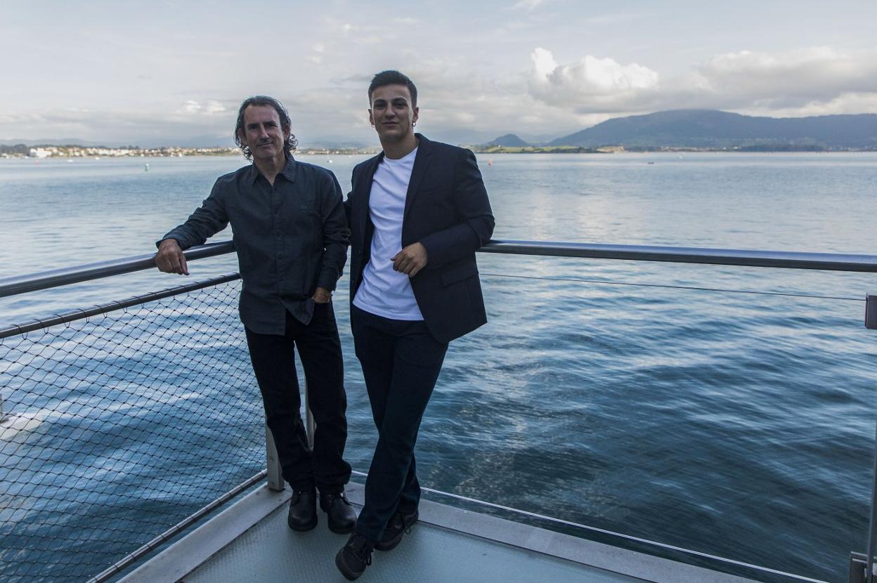 Andoni y Unai Canela compartieron cinco años de viajes para producir su proyecto documental. juanjo santamaría