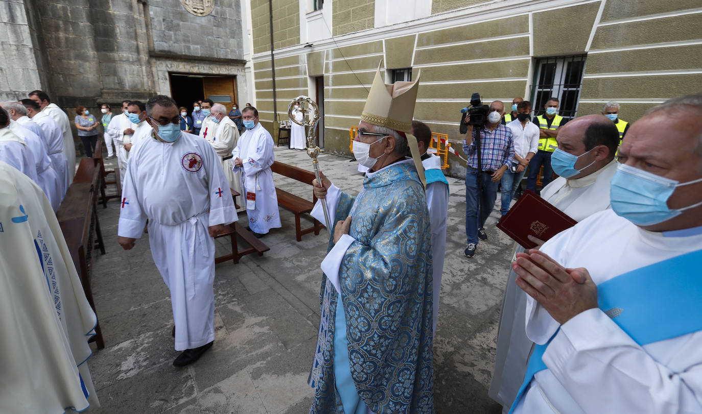 Fotos: Vuelve la vida al santuario de la Bien Aparecida