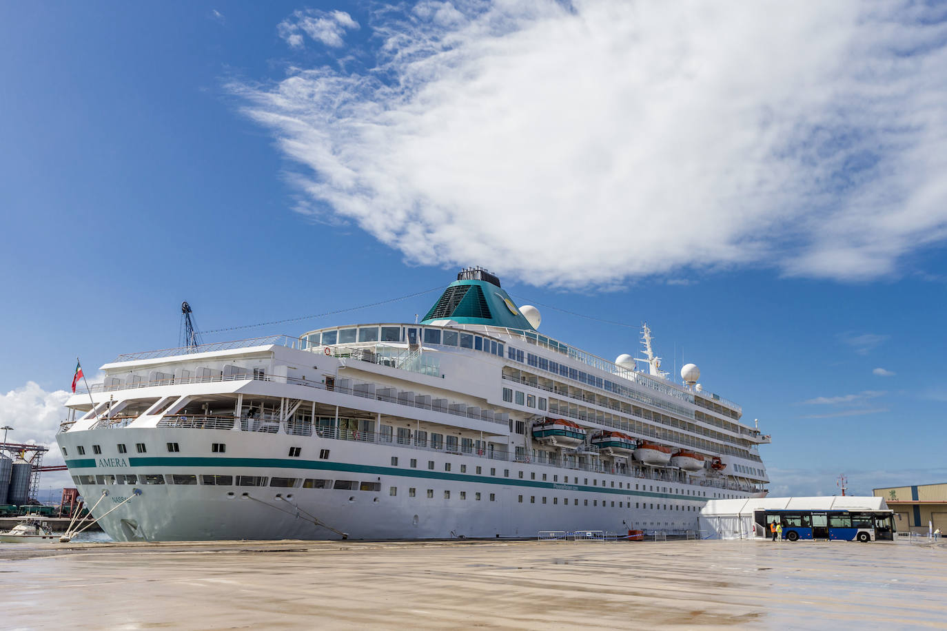 Fotos: El Amera devuelve a Cantabria «a la normalidad»