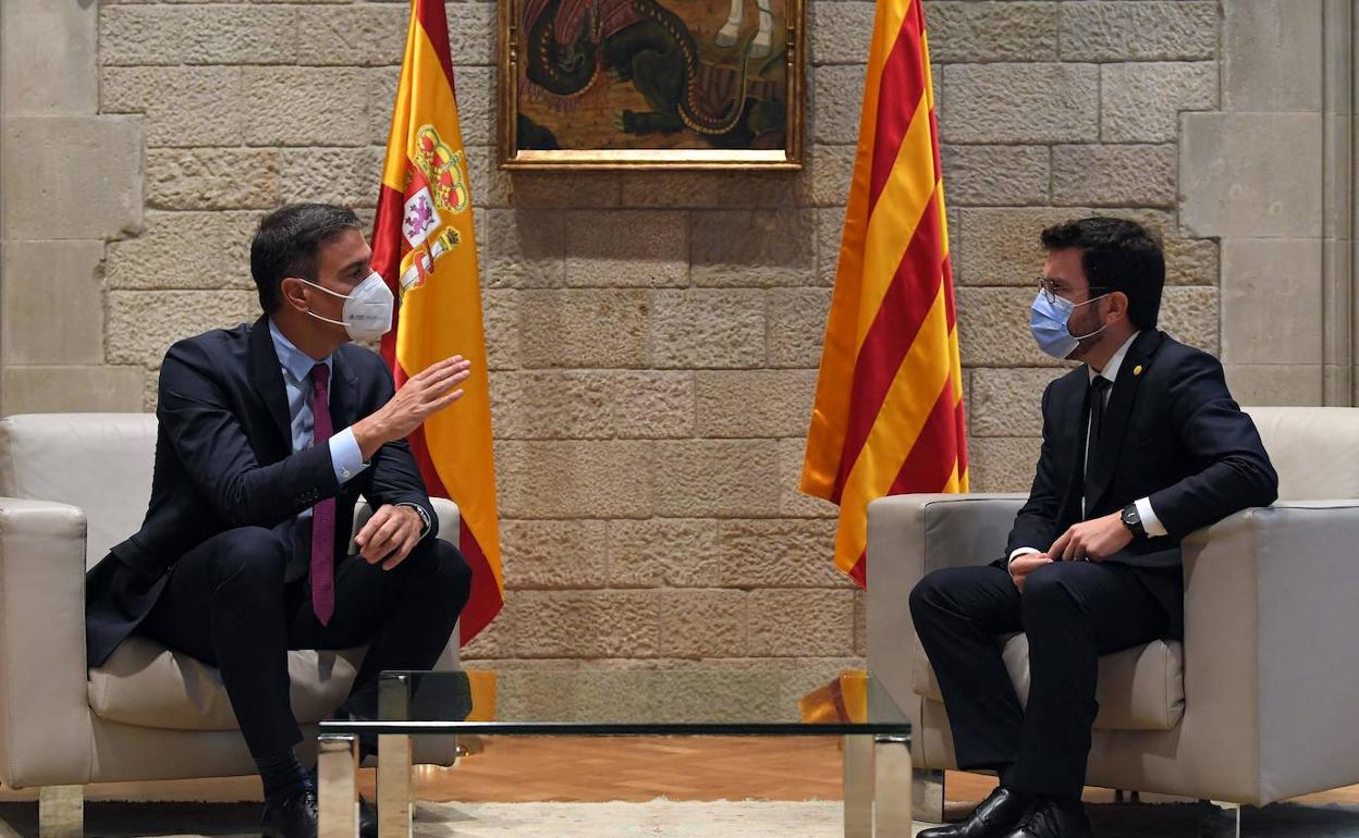 Pedro Sánchez y Pere Aragonès, la pasada semana en el Palacio de la Generalitat.