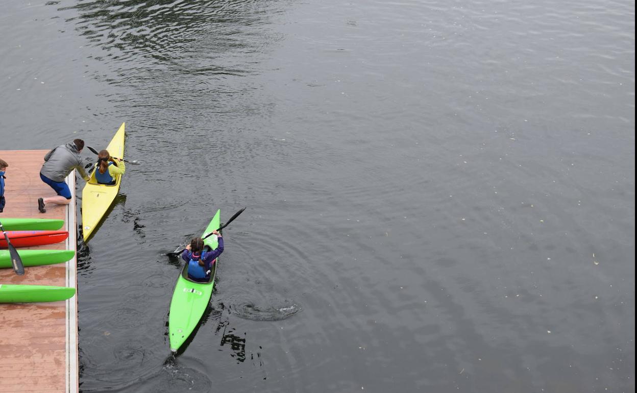 Más de un centenar de alumnos practicaron sus deportes en el Pas