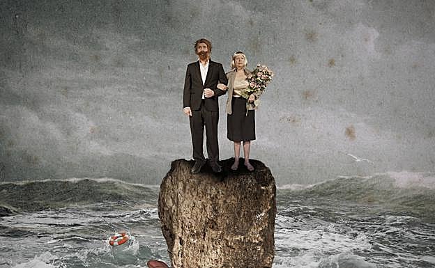 El espectáculo 'Ressacs' de la compañía belga Gare Centrale es una de las 'joyas' de la cita