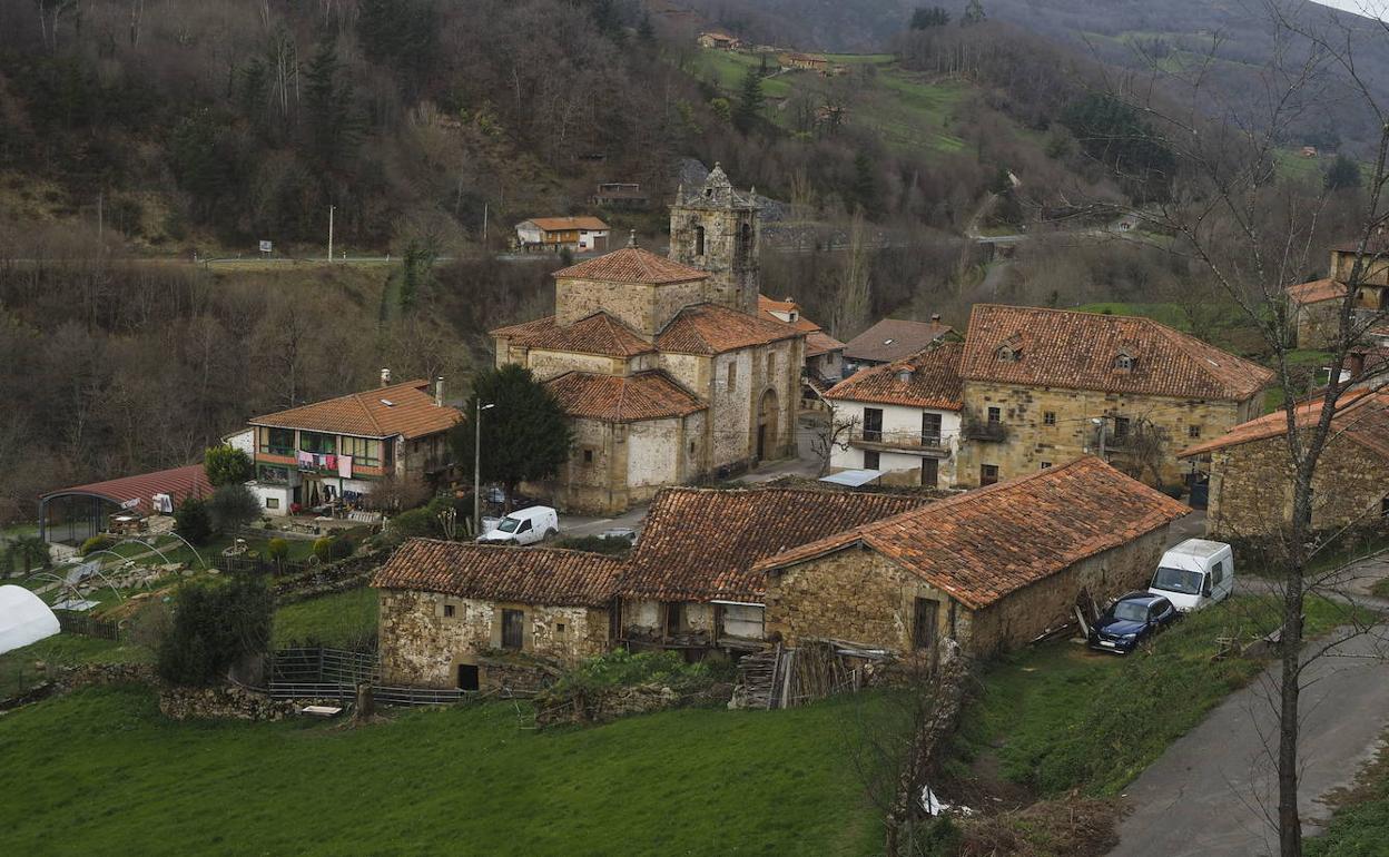 San Andrés de Luena.